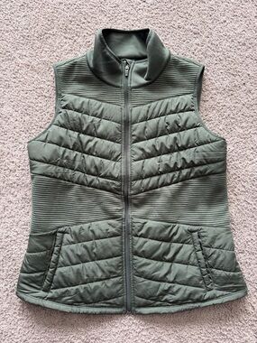 tek gear Olive Green Quilted Puffer Vest